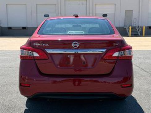 Used 2015 Nissan Sentra SV FWD image 5