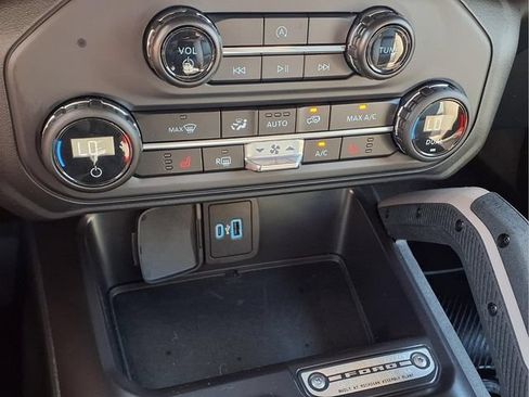 Used 2024 Ford Bronco Big Bend AWD/4WD image 23