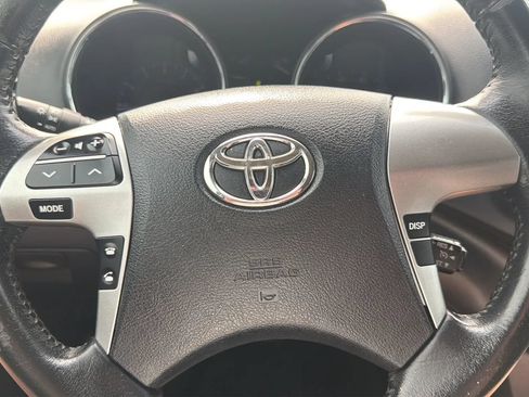 Used 2013 Toyota Highlander SE AWD/4WD image 15