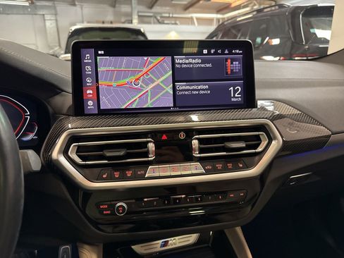 Used 2023 BMW X4 M40i image 30