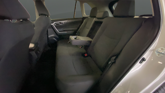 Used 2023 Toyota RAV4 LE AWD/4WD image 22