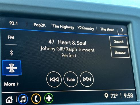 Used 2023 Chevrolet Equinox LS w/ Midnight Edition image 7