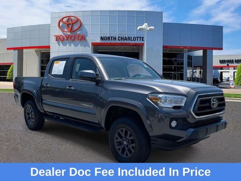 Used 2023 Toyota Tacoma SR5 AWD/4WD image 1