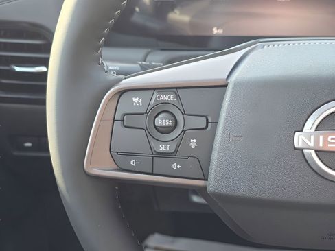 New 2026 Nissan Sentra SV w/ SV Convenience Package FWD image 15