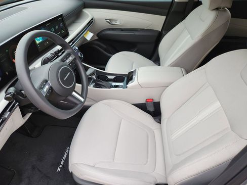 New 2026 Hyundai Tucson SEL image 8