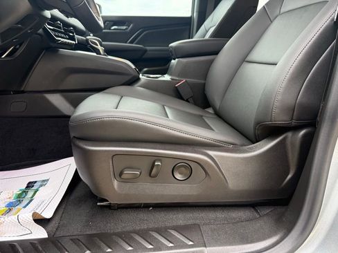Used 2026 GMC Canyon Elevation w/ Convenience Package RWD image 27