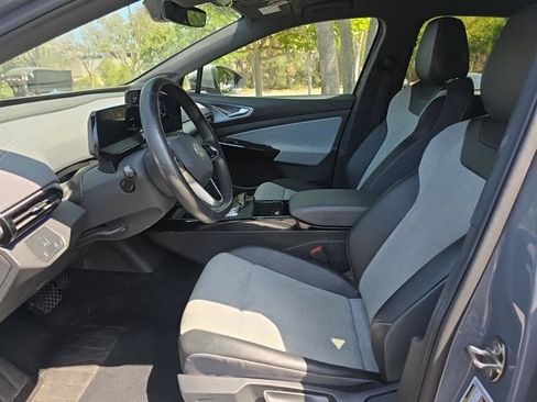 Used 2023 Volkswagen ID.4 Pro RWD image 12