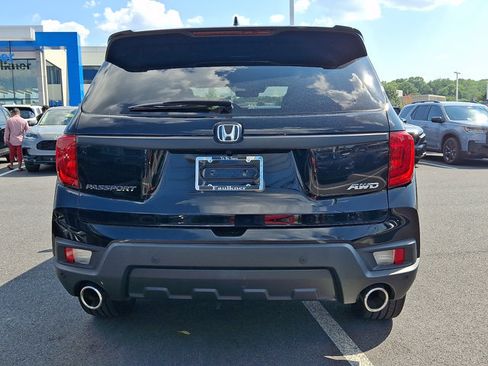 Certified 2023 Honda Passport EX-L image 6