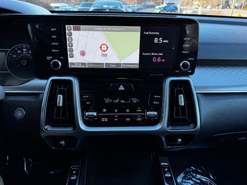 Used 2022 Kia Sorento S image 28