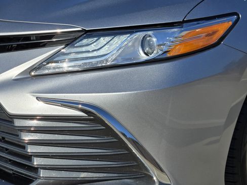 Used 2024 Toyota Camry XLE FWD image 29