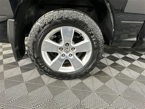 Used 2012 RAM 1500 Big Horn w/ Remote Start & Security Group image 5