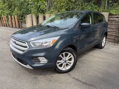 Used 2019 Ford Escape SE AWD/4WD image 5