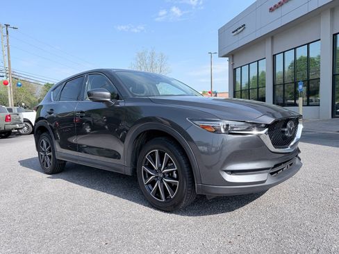 Used 2017 MAZDA CX-5 Grand Touring w/ Premium Package image 2