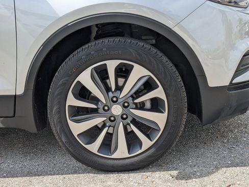 Used 2021 Buick Encore Preferred w/ Safety Package II image 12