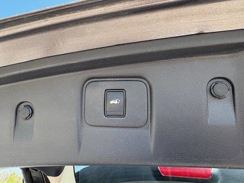 Used 2015 Nissan Murano Platinum w/ Platinum Technology Package image 14