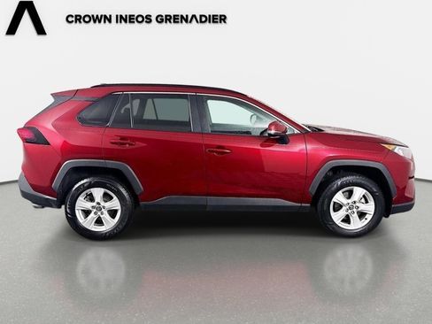 Used 2021 Toyota RAV4 XLE FWD image 4
