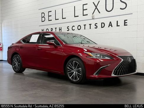 Used 2024 Lexus ES 300h w/ Premium Package FWD image 2