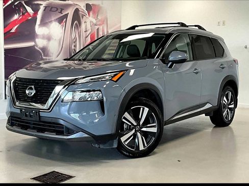 Used 2023 Nissan Rogue SL w/ SL Premium Package image 1