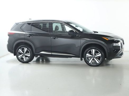 Certified 2023 Nissan Rogue SL w/ SL Premium Package AWD/4WD image 11