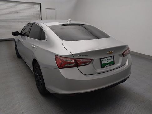 Used 2022 Chevrolet Malibu LT FWD image 5