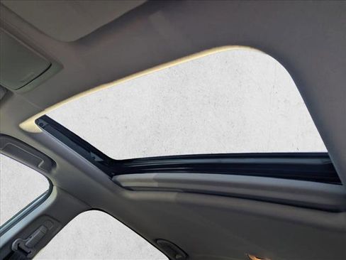 Certified 2021 Honda CR-V Touring image 16