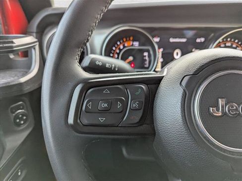 Used 2023 Jeep Wrangler Willys image 13