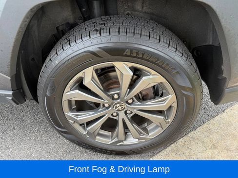 Used 2022 Toyota RAV4 XLE Premium AWD/4WD image 14