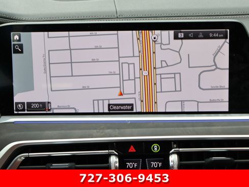Used 2022 BMW X7 xDrive40i w/ M Sport Package AWD/4WD image 3