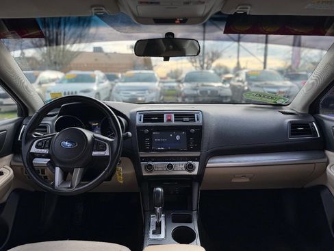 Used 2017 Subaru Legacy 2.5i Premium image 12