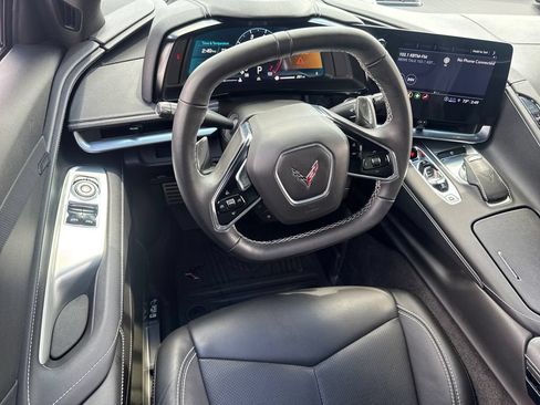 Used 2023 Chevrolet Corvette Stingray Coupe w/ Z51 Performance Package RWD image 17