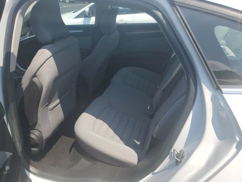 Used 2016 Ford Fusion S FWD image 5