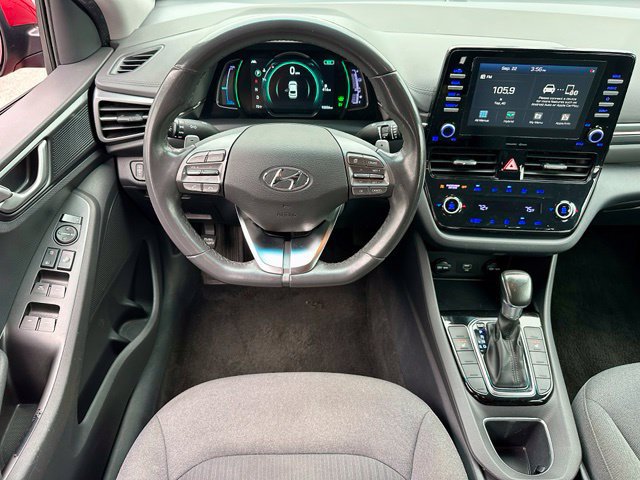 Used 2020 Hyundai Ioniq SE FWD image 15