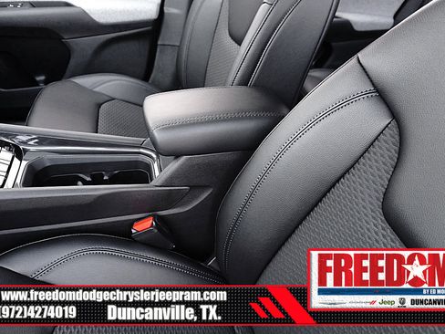 New 2026 Jeep Compass Latitude image 36