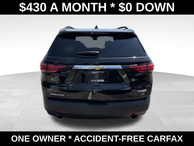 Used 2023 Chevrolet Traverse LT w/ LPO, Cargo Package FWD image 4