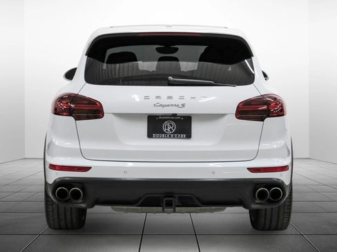 Used 2017 Porsche Cayenne S w/ Premium Plus Package image 10