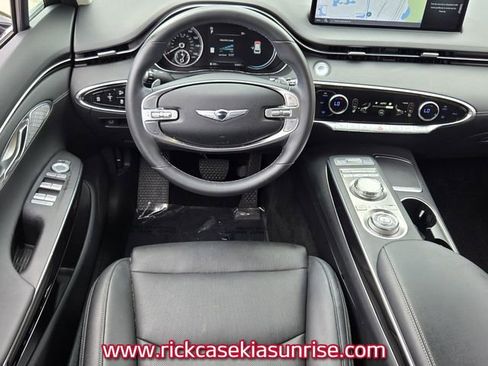 Used 2022 Genesis GV70 2.5T image 14