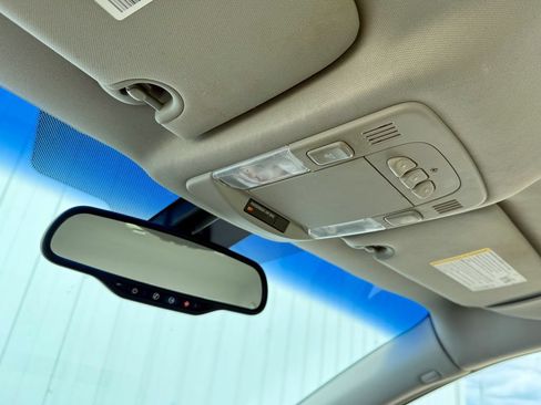 Used 2007 Buick Lucerne CXL w/ Luxury Package FWD image 29