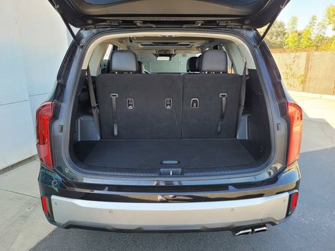 Certified 2023 Kia Telluride S w/ S Sunroof Package FWD image 28