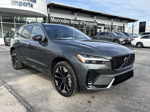 New 2026 Volvo XC60 B5 Plus w/ Protection Package Premier image 7