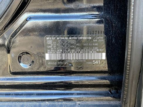 Used 2019 Mitsubishi Outlander SE image 28