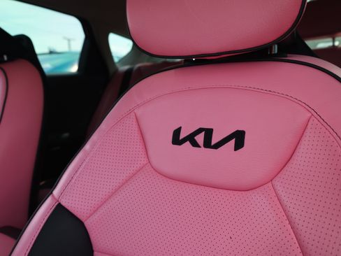 Used 2025 Kia K4 FWD image 18