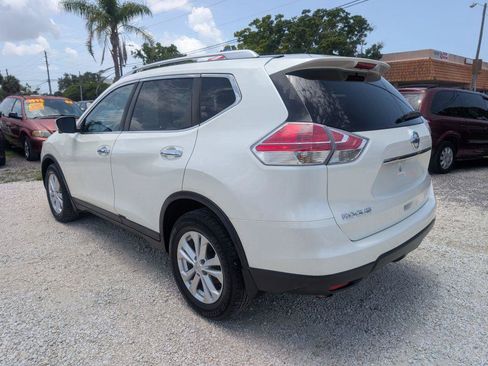 Used 2016 Nissan Rogue SV w/ SV Premium Package FWD image 5