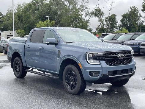 Used 2025 Ford Ranger Lariat w/ FX4 Off-Road Package AWD/4WD image 1