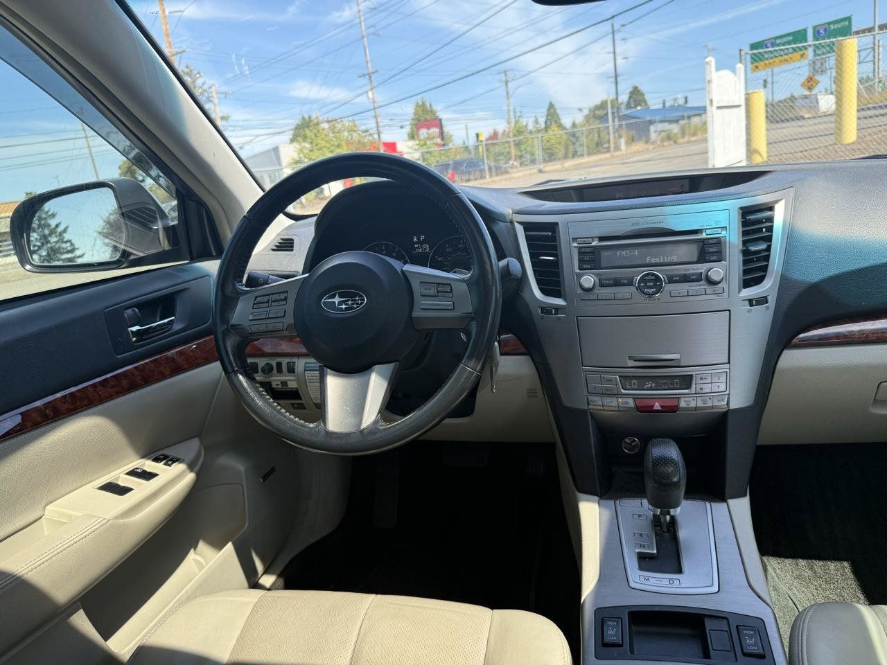 Used 2011 Subaru Legacy 2.5i Limited AWD/4WD image 23