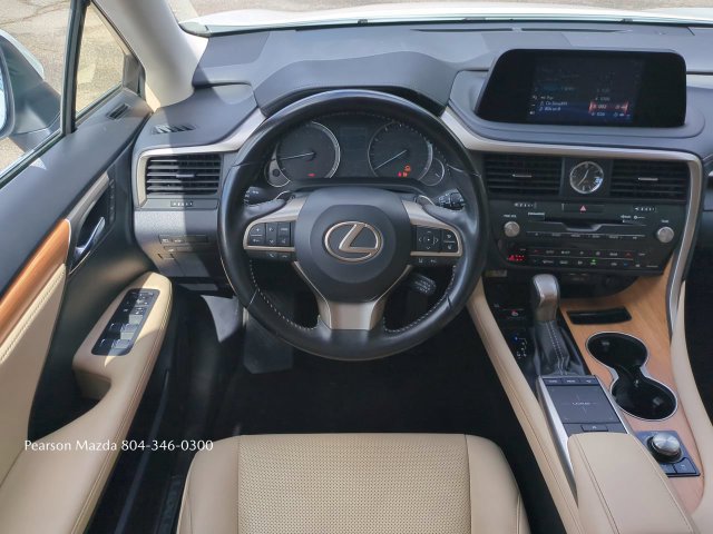 Used 2021 Lexus RX 350L Premium w/ Premium Package AWD/4WD image 18