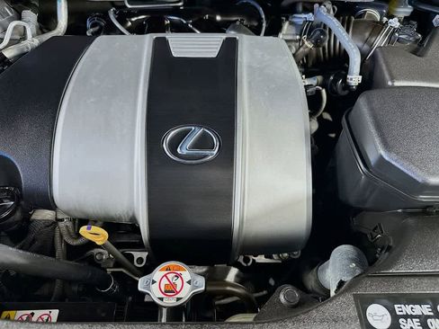 Used 2021 Lexus RX 350 w/ Premium Package image 9