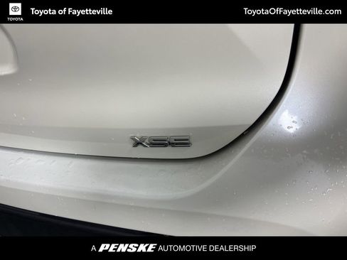 Used 2021 Toyota Highlander XSE image 4