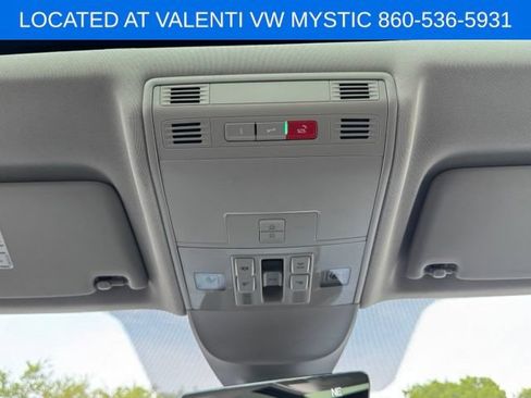 Certified 2023 Volkswagen Taos SEL AWD/4WD image 17