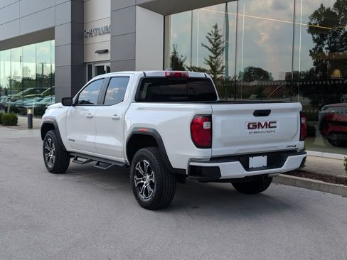 Used 2025 GMC Canyon AT4 AWD/4WD image 3