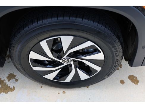 New 2026 Volkswagen Tiguan S image 20